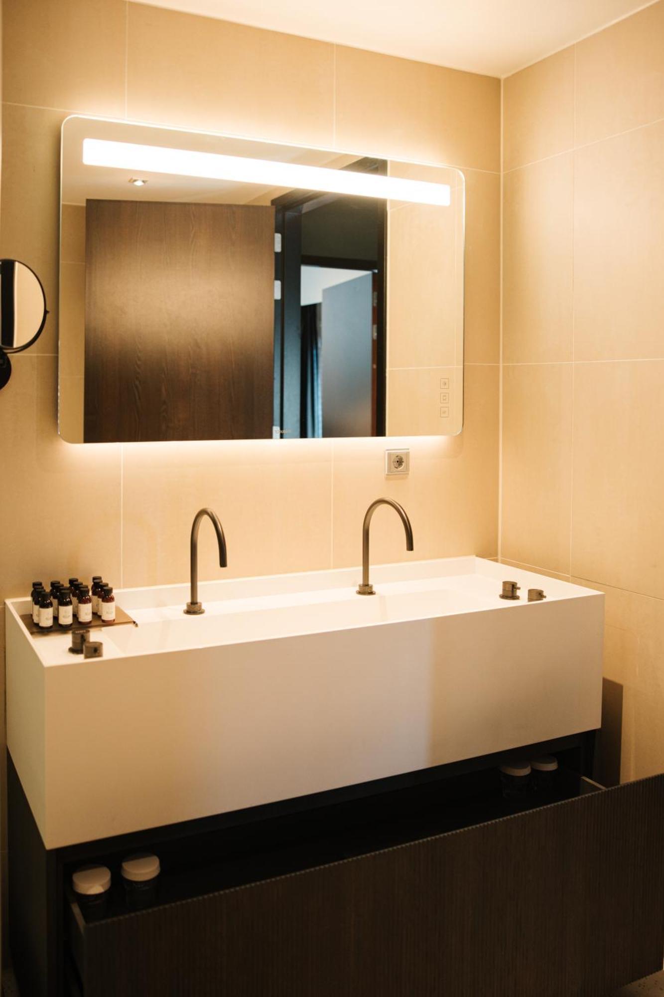 Hotel & Spa Savarin - Rijswijk, Haag Eksteriør billede