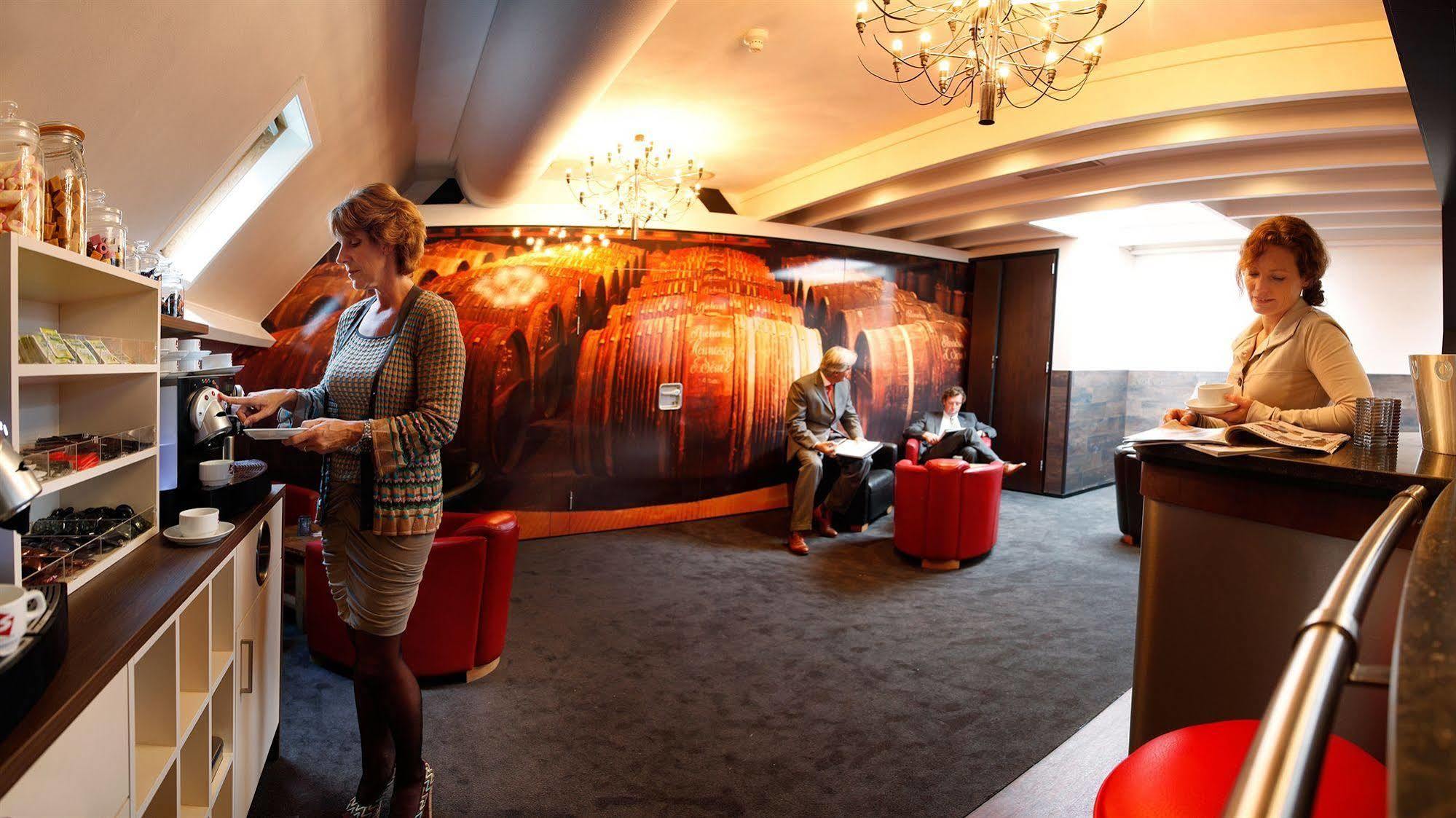 Hotel & Spa Savarin - Rijswijk, Haag Eksteriør billede